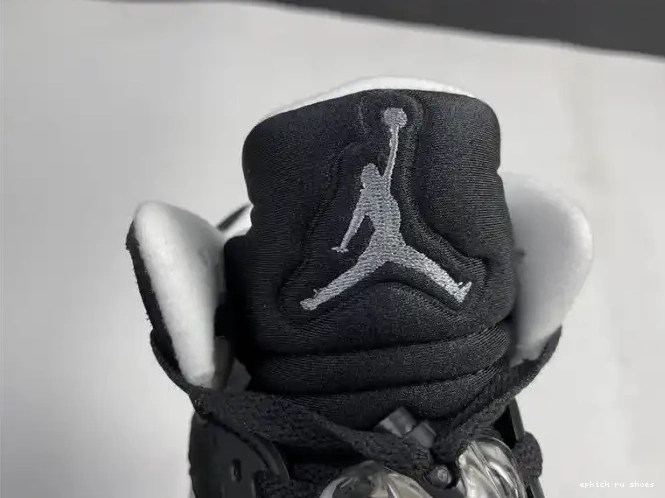 Rep 5 OREO JORDAN CT4838-011 AIR 0613
